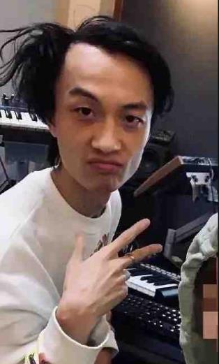 罗鹏前女友爆料视频,揭秘昔日恋情背后的惊人真相  第3张